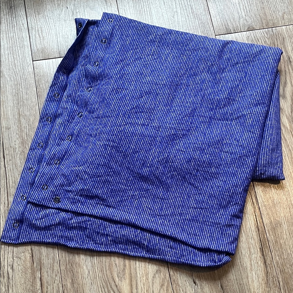 lululemon vinyasa Scarf Blue Striped Snap-Front Layer